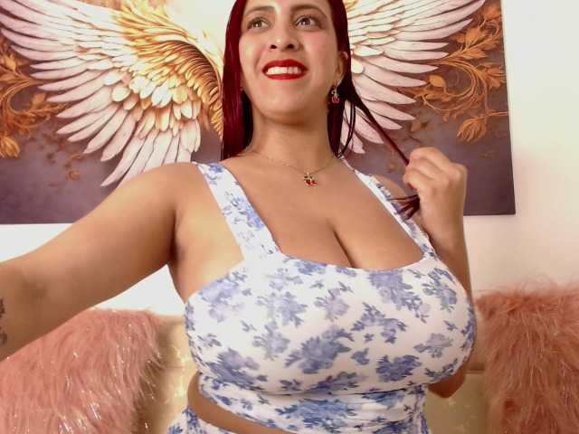 luluragazzi live cam on BongaCams