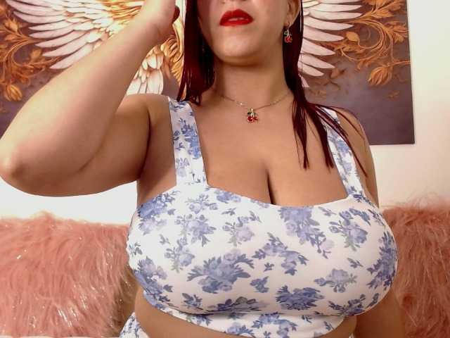 luluragazzi live cam on BongaCams