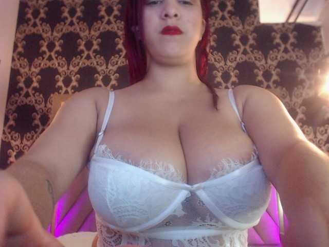 luluragazzi live cam on BongaCams
