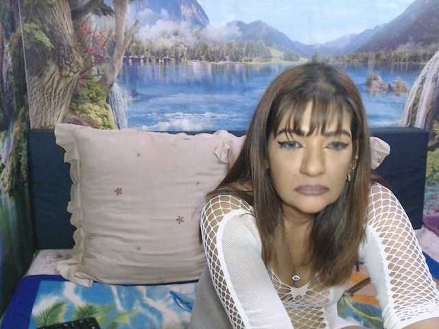 indianaqua live cam on BongaCams