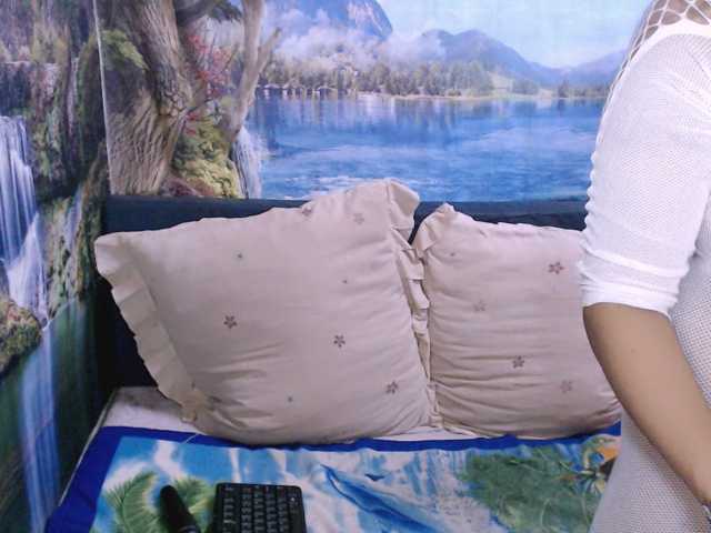 indianaqua live cam on BongaCams