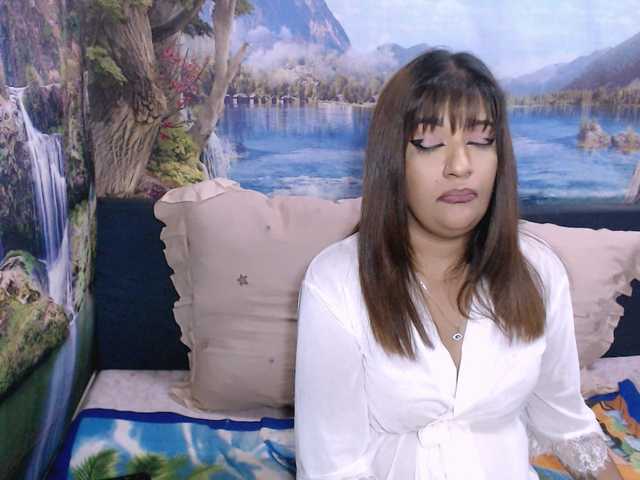 indianaqua live cam on BongaCams