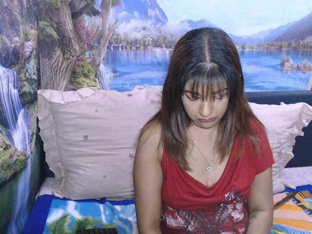 indianaqua live cam on BongaCams