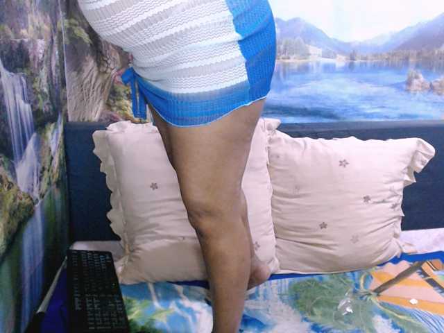 indianaqua live cam on BongaCams