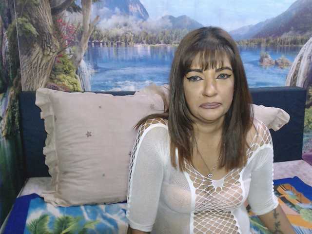 indianaqua live cam on BongaCams
