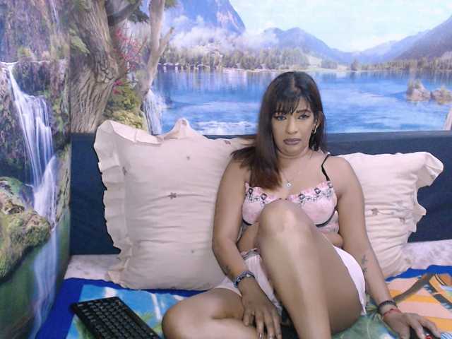 indianaqua live cam on BongaCams