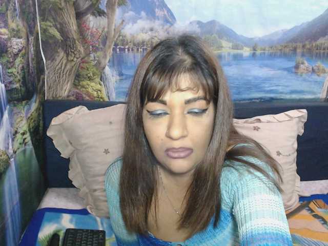 indianaqua live cam on BongaCams