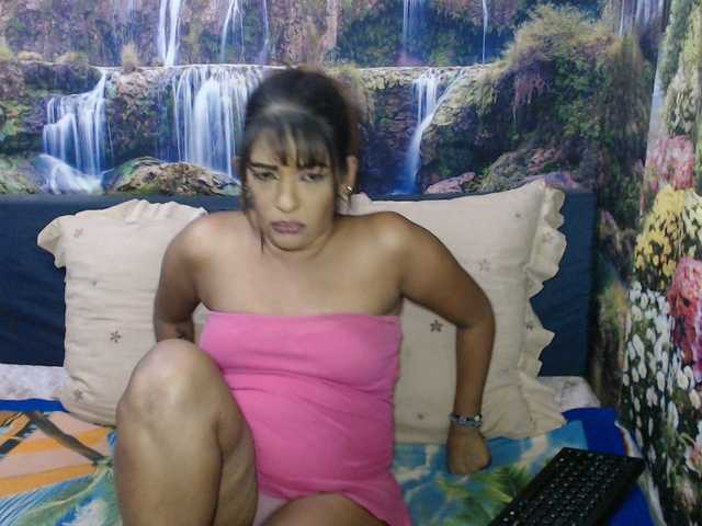 indianaqua's BongaCams show and profile