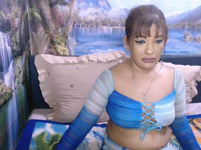 indianaqua, en vivo ahora en BongaCams
