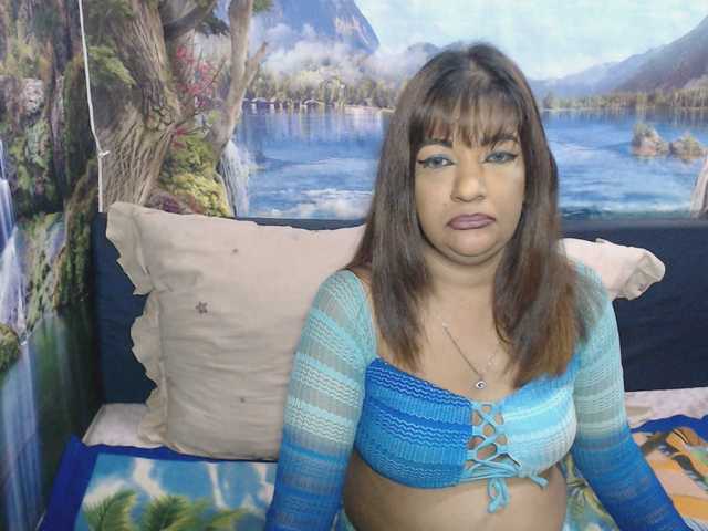 indianaqua live cam on BongaCams