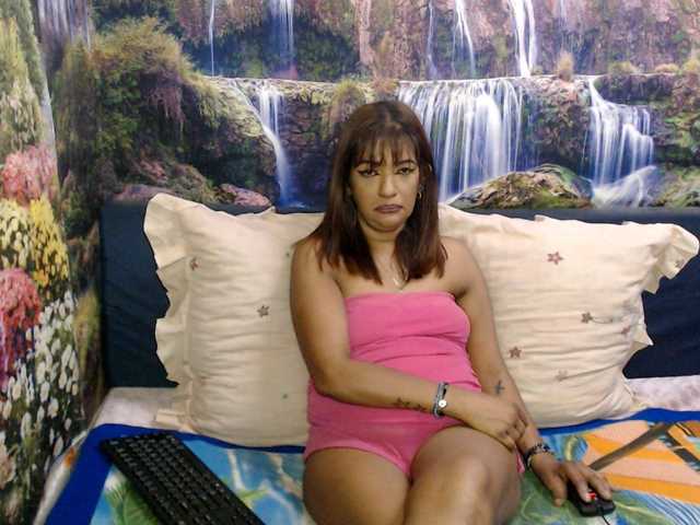 indianaqua live cam on BongaCams