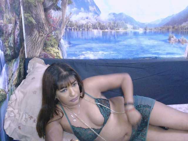 indianaqua live cam on BongaCams