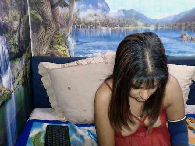 indianaqua Live Webcam on BongaCams