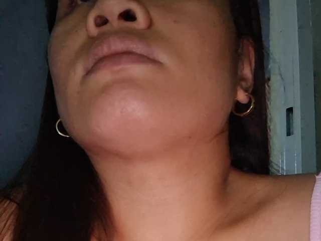 Chat with Rubie143 live cam