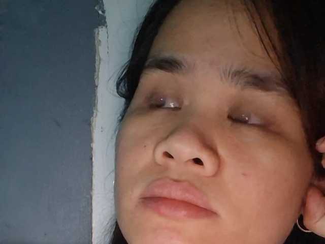 sexyasian27 live cam on BongaCams
