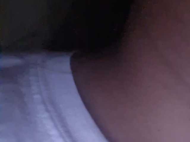 sexyasian27 live cam on BongaCams