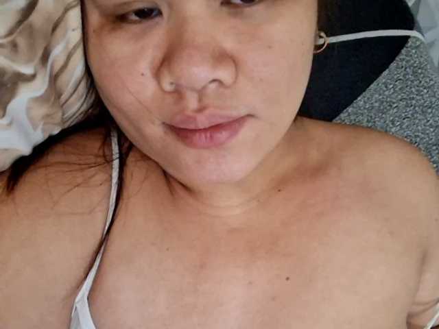 sexyasian27's BongaCams show and profile