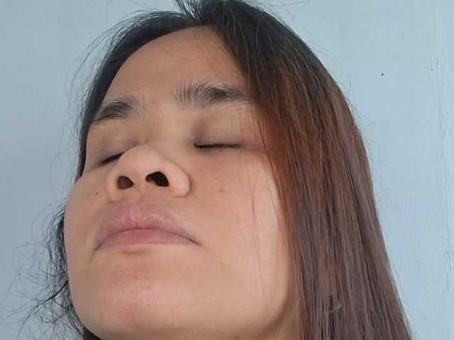 sexyasian27 live cam on BongaCams
