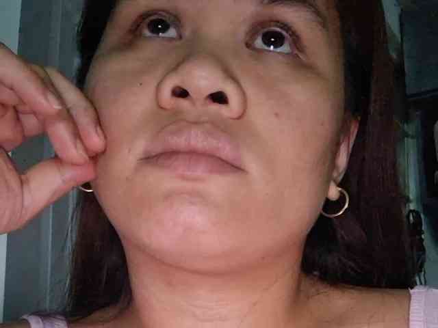 Rubie143 webcam