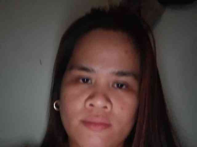 Rubie143 webcam