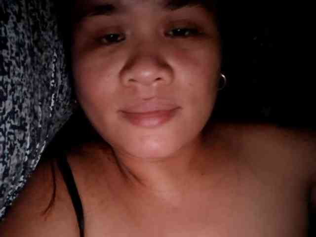 Rubie143 webcam