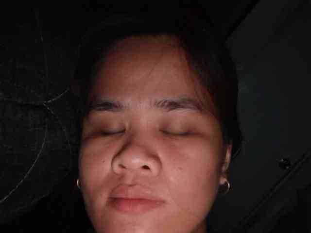 Rubie143 webcam