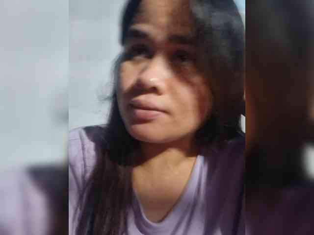 Rubie143 webcam