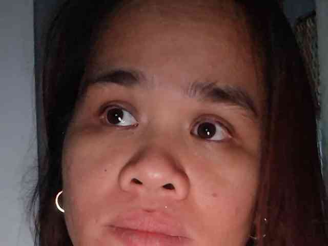 Rubie143 webcam