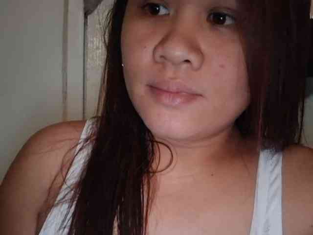 Rubie143 webcam