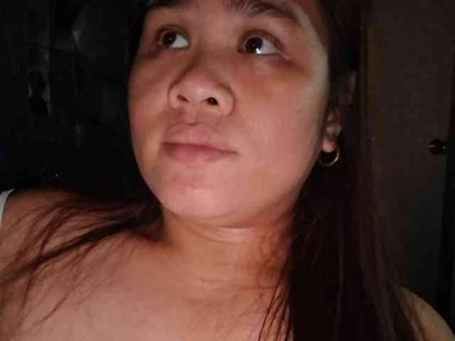 Rubie143 webcam