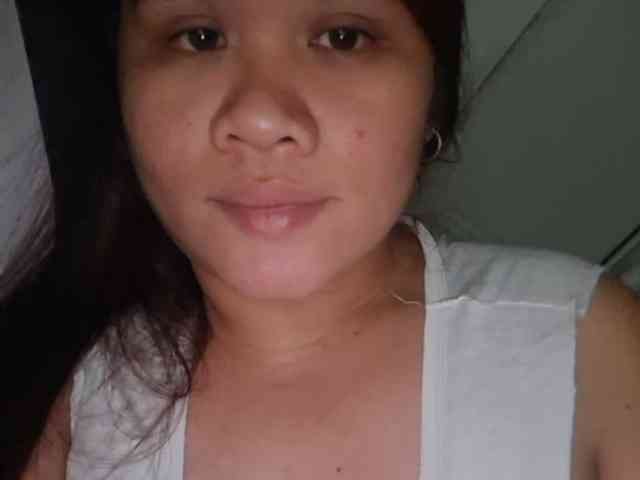 Rubie143 webcam