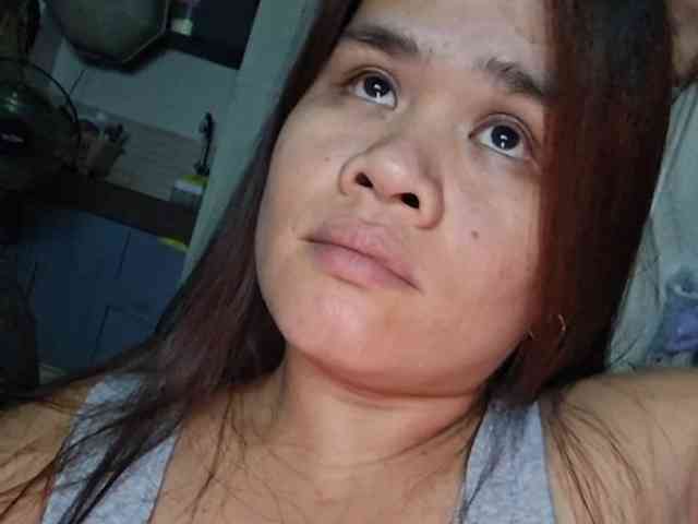 Rubie143 webcam