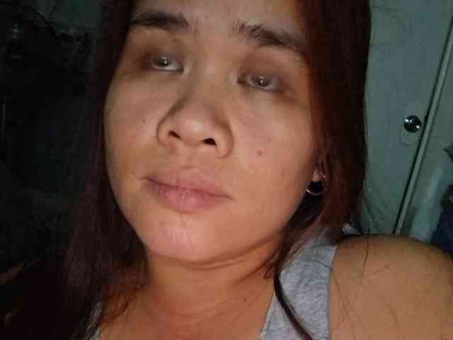 Rubie143 webcam