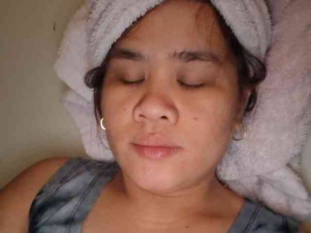 Rubie143 webcam
