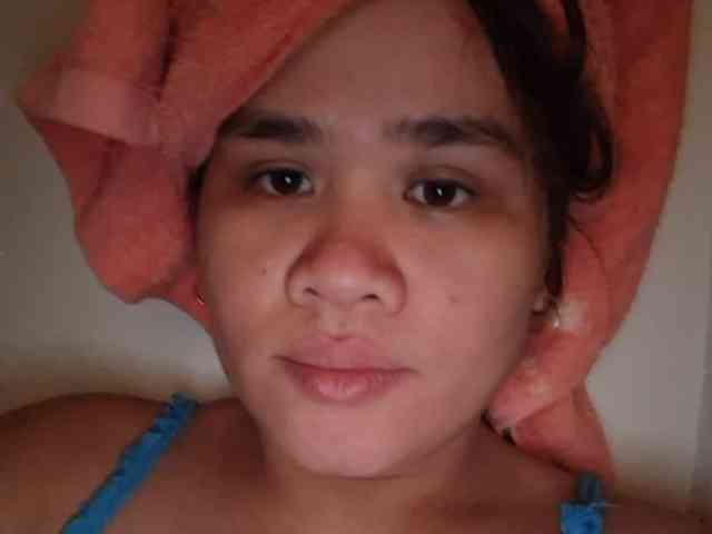 Rubie143 webcam