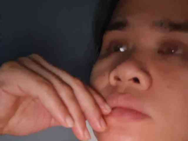 Rubie143 webcam