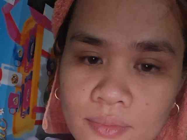 Rubie143 webcam