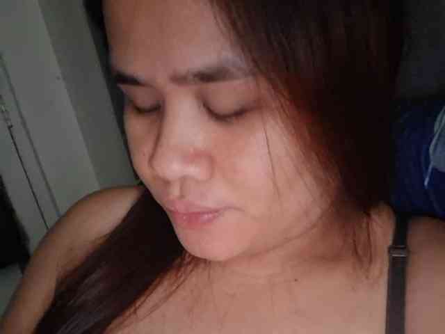 Rubie143 webcam