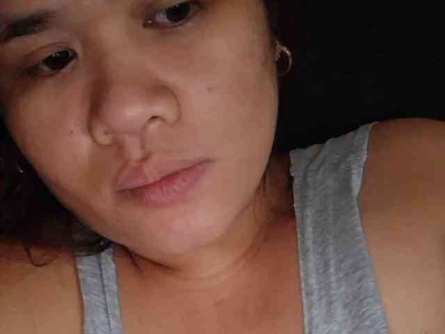 Rubie143 webcam