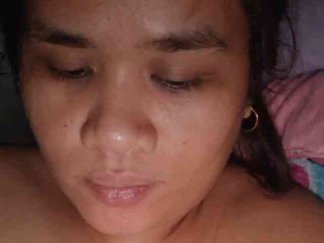 Rubie143 webcam