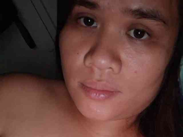 Rubie143 webcam