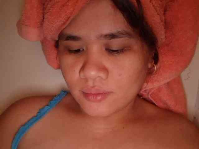 Rubie143 webcam