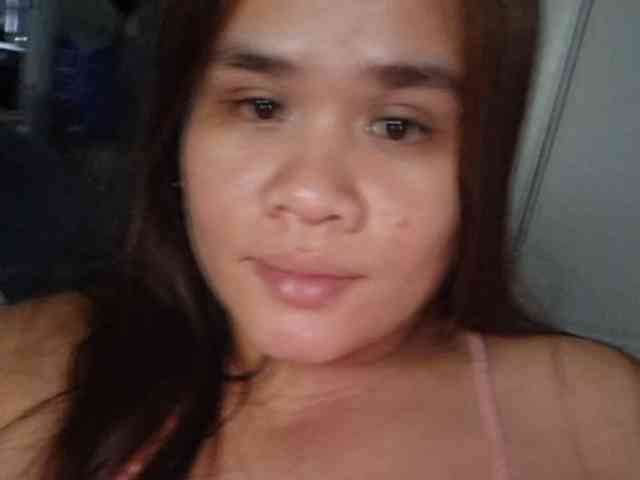 Rubie143 webcam