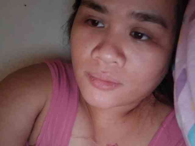 Rubie143 webcam
