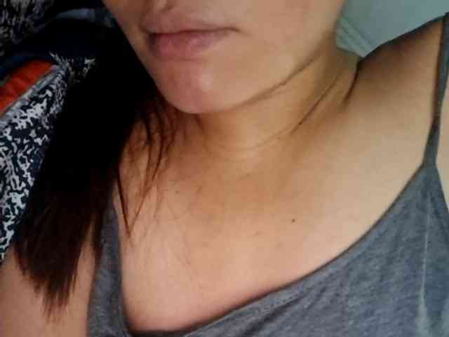Rubie143 webcam