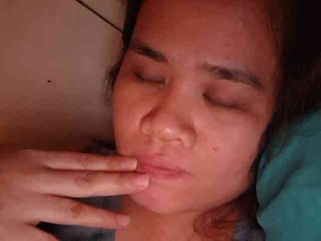 Rubie143 webcam