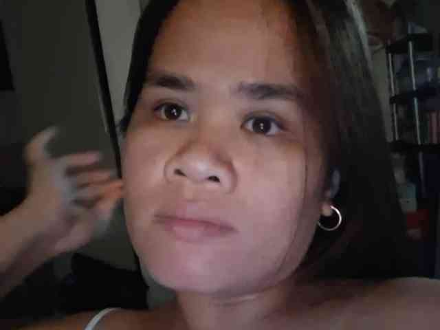 Rubie143 webcam