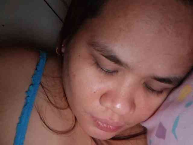 Rubie143 webcam