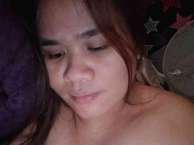 Rubie143 webcam
