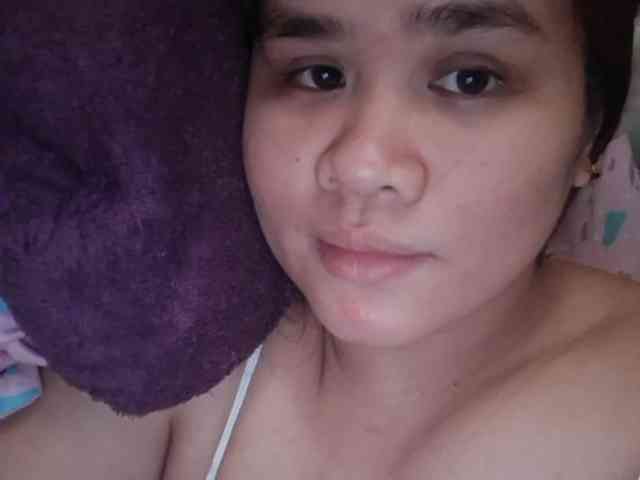 Rubie143 webcam